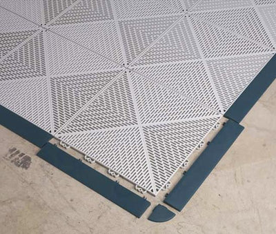 LOT DE 4 ANGLES BERGO